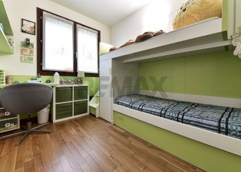 Camera / camera da letto - Trilocale VIa G. Garibaldi
 
4, Nova Milanese - foto 17