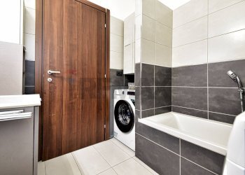 Bagno - Trilocale VIa G. Garibaldi
 
4, Nova Milanese - foto 22