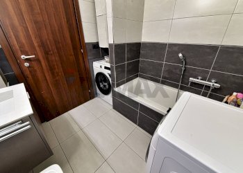 Bagno - Trilocale VIa G. Garibaldi
 
4, Nova Milanese - foto 23