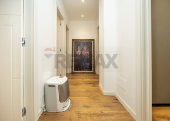 Hall / corridoio - Four-room apartment Viale Ranzoni
7, Milano - photo 6