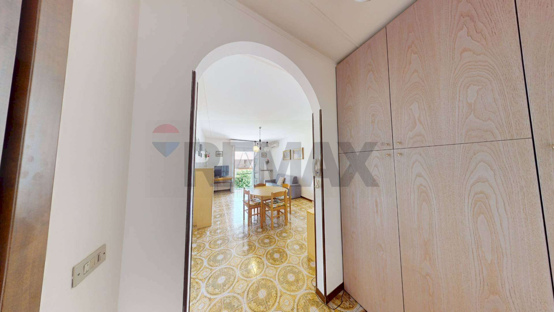 Hall / corridoio - Bilocale via case nuove
 
45, Sirmione - foto 3