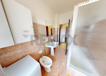 Bagno - Bilocale via case nuove
 
45, Sirmione - foto 11