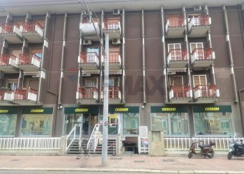 Edificio all\'aperto - Ufficio Via Della Repubblica
 
58, Bari - foto 7