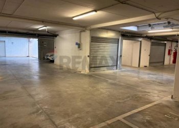 Parcheggio - Box Via Orfeo Mazzitelli
 
122, Bari - photo 1