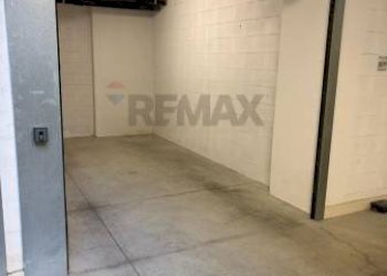 Parcheggio - Box Via Orfeo Mazzitelli
 
122, Bari - photo 4