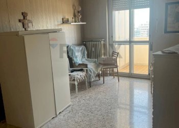 Soggiorno - Appartamento Via Giovanni Paolo I
 
6, Bari - foto 17