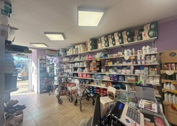 Dispensa di stoccaggio - Commercial Activity Corso Vittorio Emanuele
 
89, Modugno - photo 5