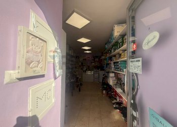 Hall / corridoio - Commercial Activity Corso Vittorio Emanuele
 
89, Modugno - photo 10