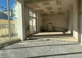 Ricezione / Lobby - Negozio Viale Colombo
 
424, Camaiore - foto 6