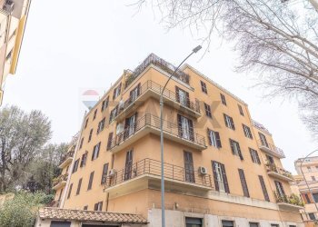 Edificio all\'aperto - Appartamento VIA CERVETERI
18, Roma - foto 3