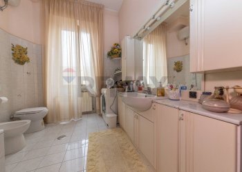 Bagno - Appartamento VIA CERVETERI
18, Roma - foto 48