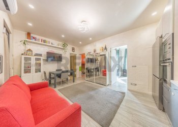 Sala da pranzo - Trilocale Vicolo Di Monte Arsiccio
 
56, Roma - foto 18