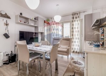 Sala da pranzo - Bilocale Viale Filippo Brunelleschi
 
47, Fiumicino - foto 2