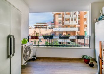 Balcone - Bilocale Viale Filippo Brunelleschi
 
47, Fiumicino - foto 16