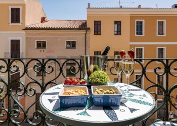 Balcone - Attic via Vittorio Emanuele
 
4, La Maddalena - photo 6