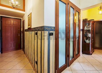 Hall / corridoio - Bilocale Via Giuseppe Re David
 
72, Bari - foto 8