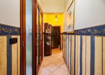 Hall / corridoio - Bilocale Via Giuseppe Re David
 
72, Bari - foto 16