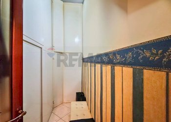 Scale - Bilocale Via Giuseppe Re David
 
72, Bari - foto 20