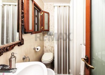 Bagno - Bilocale Via Giuseppe Re David
 
72, Bari - foto 21