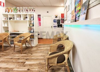 Ufficio - Commercial Premises Via Orazio Comes
 
16, Bari - photo 9