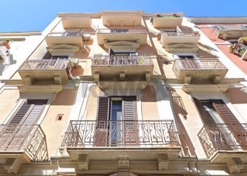 Edificio all\'aperto - Trilocale Via Alessandro Maria Calefati
 
365, Bari - foto 1