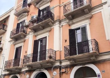 Edificio all\'aperto - Trilocale Via Alessandro Maria Calefati
 
365, Bari - foto 4