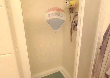 Bagno - Bilocale Via Giuseppe Giusti
 
20, Trieste - foto 10