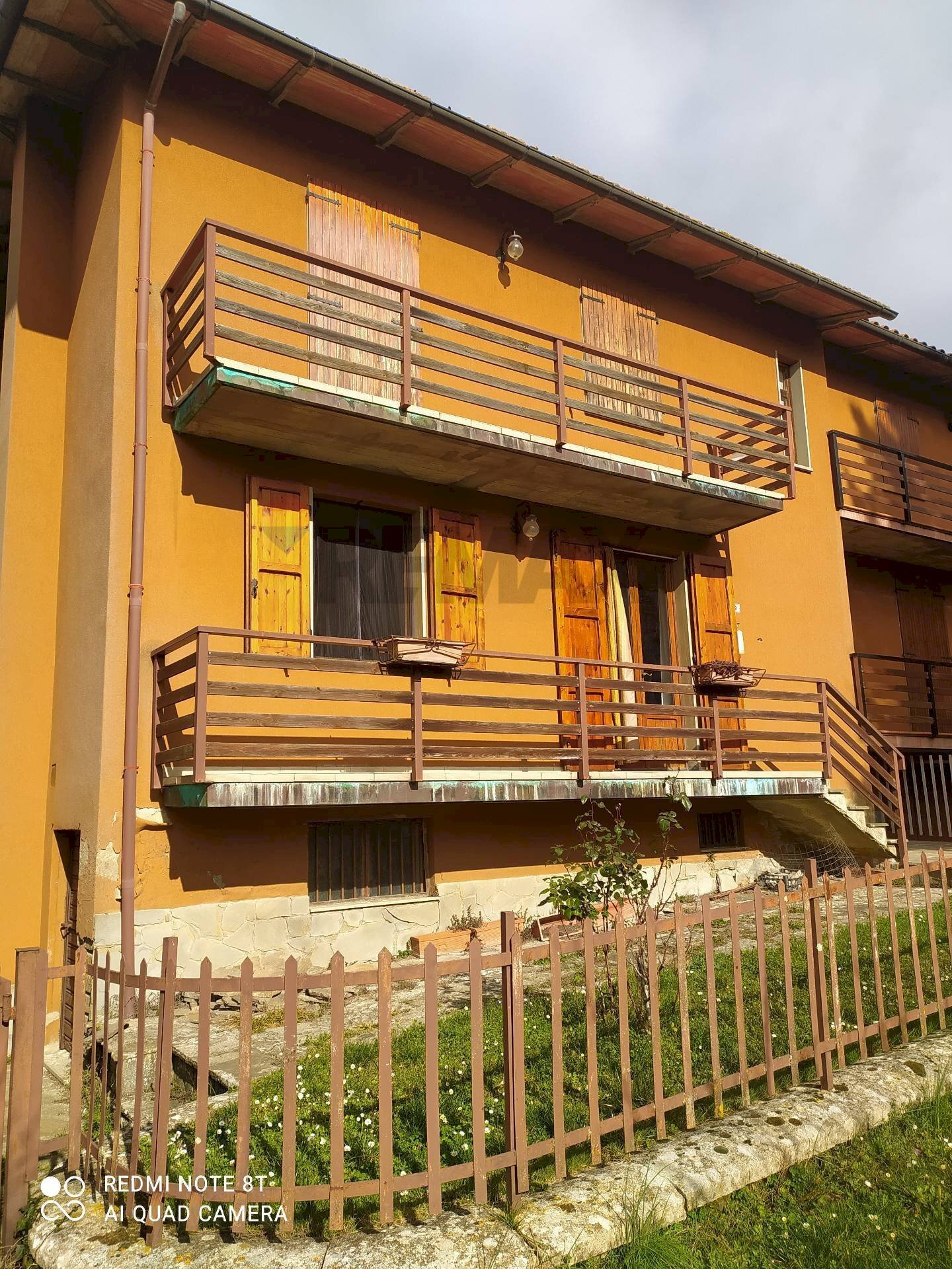 Edificio all\'aperto - Casa semi indipendente Via dei Prati, Talla - foto 1