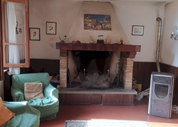 Soggiorno - Casa semi indipendente Via dei Prati, Talla - foto 5