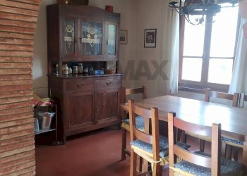 Sala da pranzo - Casa semi indipendente Via dei Prati, Talla - foto 6
