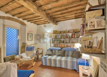 Soggiorno - Independent house via della Ripa
 
12, Castelfranco Piandiscò - photo 1