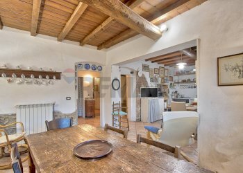 Sala da pranzo - Independent house via della Ripa
 
12, Castelfranco Piandiscò - photo 2