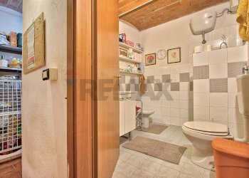 Bagno - Independent house via della Ripa
 
12, Castelfranco Piandiscò - photo 20