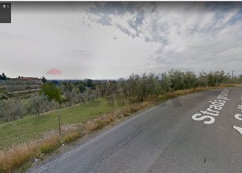 Edificio all\'aperto - Agricultural land Viale Marconi, Castelfranco Piandiscò - photo 3