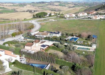 Vista delle montagne - Casa semi indipendente Via Pergolesi
 
7/B, San Marcello - foto 50