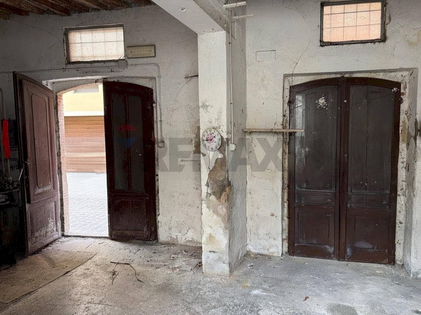 Stanza vuota - Laboratory via Fratti
 
10 A/B/C, Fabriano - photo 3