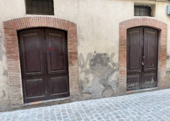 Edificio all\'aperto - Laboratory via Fratti
 
10 A/B/C, Fabriano - photo 9