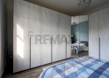 Camera / camera da letto - Three-room apartment via Leonardo da Vinci
 
21, Monte Roberto - photo 14