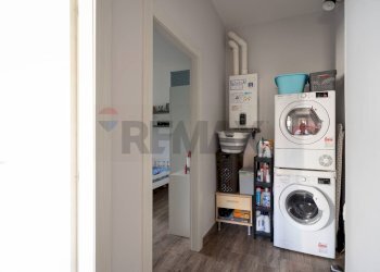 Lavanderia - Three-room apartment via Leonardo da Vinci
 
21, Monte Roberto - photo 25