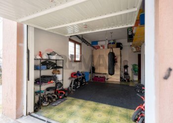 Parcheggio - Three-room apartment via Leonardo da Vinci
 
21, Monte Roberto - photo 31