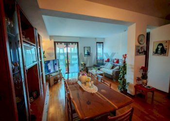 Sala da pranzo - Bilocale VIA NAZARIO SAURO
 
13, Recanati - foto 14