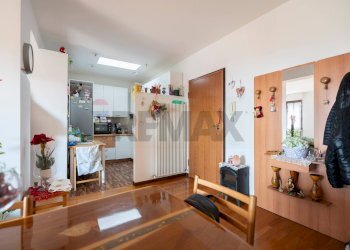 Soggiorno - Bilocale VIA NAZARIO SAURO
 
13, Recanati - foto 63