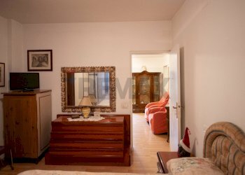 Hall / corridoio - Semi-detached house via flaminia
 
700, Falconara Marittima - photo 15
