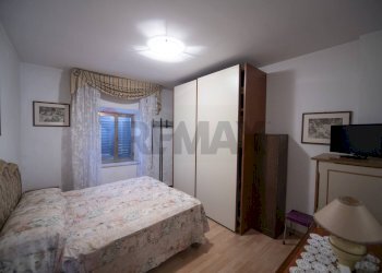Camera / camera da letto - Semi-detached house via flaminia
 
700, Falconara Marittima - photo 25
