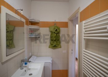 Bagno - Semi-detached house via flaminia
 
700, Falconara Marittima - photo 30