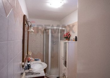 Bagno - Semi-detached house via flaminia
 
700, Falconara Marittima - photo 46