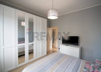 Camera / camera da letto - Appartamento viale al mare
 
4, Montemarciano - foto 36