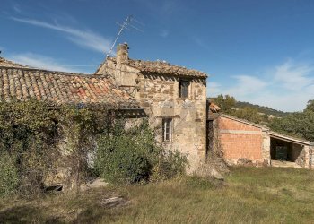 Casa all\'aperto - Terreno agricolo sasso domo, Serra San Quirico - foto 6