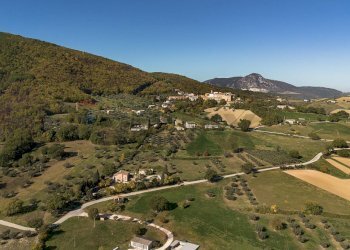Vista delle montagne - Terreno agricolo sasso domo, Serra San Quirico - foto 9