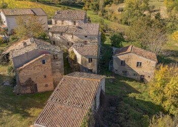Casa all\'aperto - Terreno agricolo sasso domo, Serra San Quirico - foto 12
